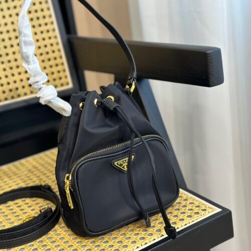 Alternative view of Prada Duet Re-Nylon Bucket Shoulder Bag Black 18Cm 1Bh038 Rv44 F0002Vuoo