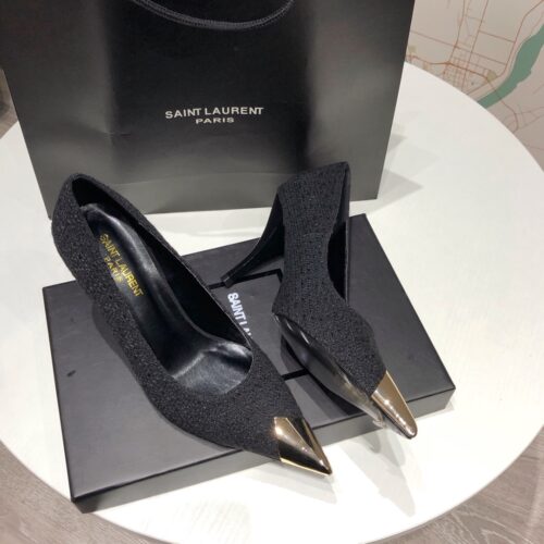 Alternative view of Saint Laurent Vesper Boucle Pumps Black Gold
