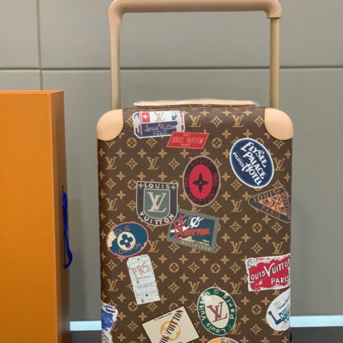 Alternative view of Louis Vuitton Horizon 55 Suitcase Monogram Coated Canvas Sticker Prints 55Cm M24959