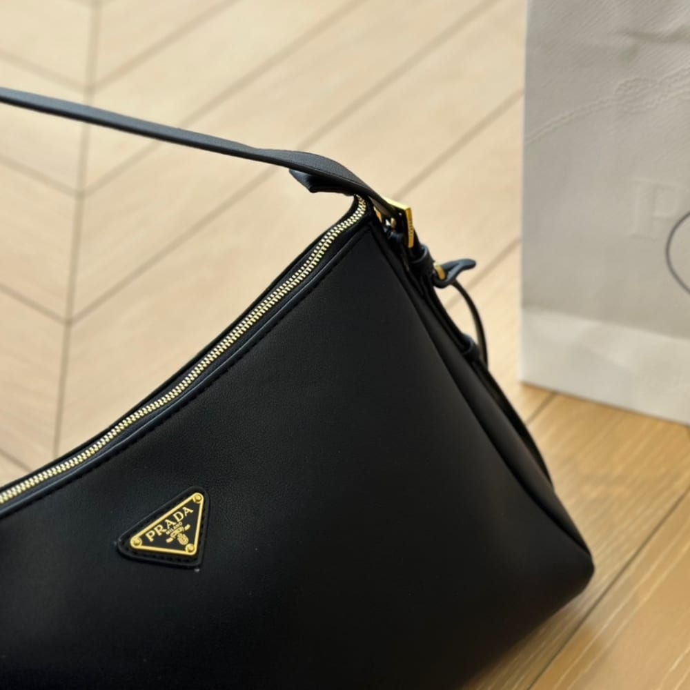 Prada Aimée Large Leather Shoulder Bag Black 39Cm 1Bc228 2Cys F0002 V Lvm - Image 5