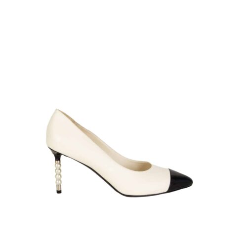 Chanel Pumps With Pearl Heel Smooth Leather And Fabric White Black