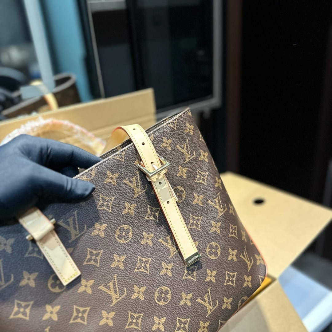 Louis Vuitton Piano Monogram Canvas Tote Bag Brown 33Cm M12095 - Image 6