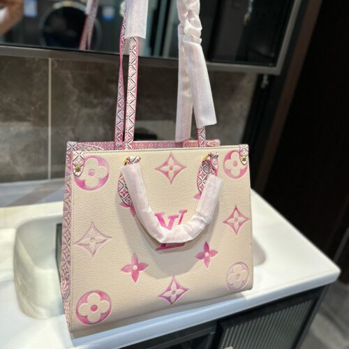 Alternative view of Louis Vuitton By The Pool Onthego MM Tote Bag Pink 35Cm M22976
