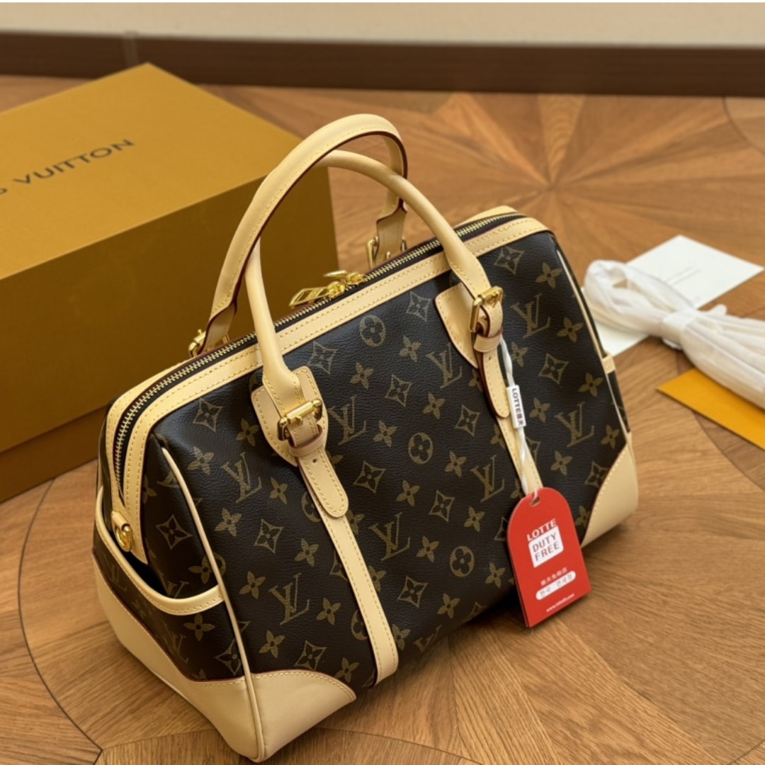 Louis Vuitton Berkeley Monogram Canvas Handbag Brown 32Cm M50208 - Image 5