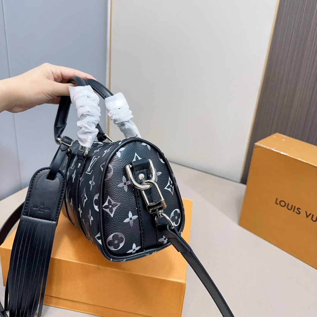 Louis Vuitton Keepall Bandoulière 25 Monogram Brushed Handbag Black 25Cm M11595 - Image 6