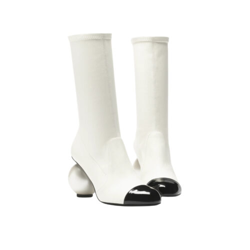 Chanel Mid Boots Smooth Leather White and Black G46776 B22203 U4187