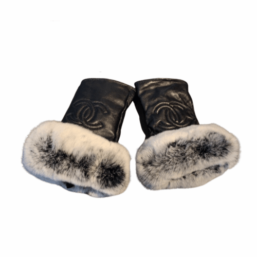 Chanel Vip Gloves Lamnskin Fur Black