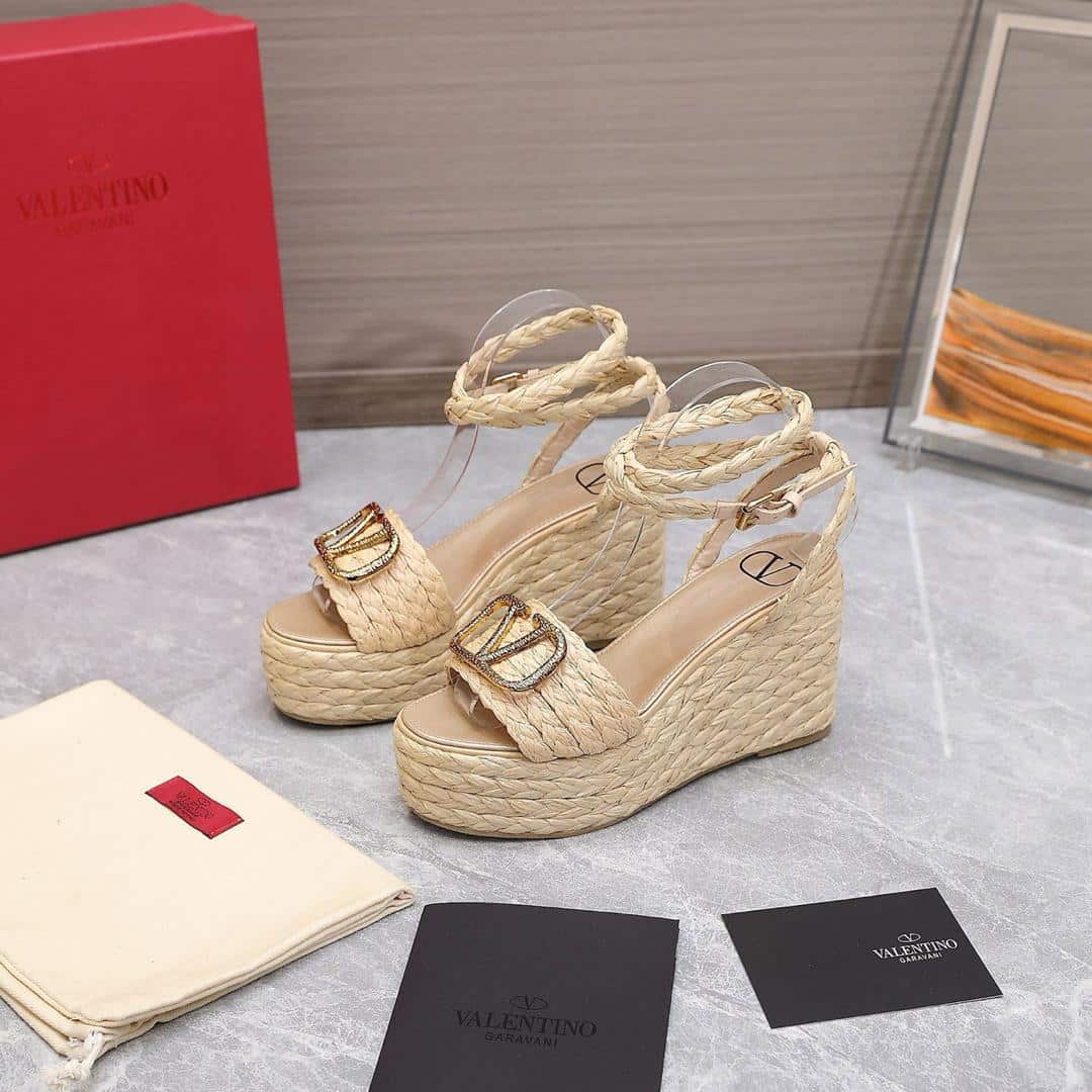 Valentino Garavani Vlogo Cut Out Wedge Sandals In Raffia Platform Natural 110mm - Image 10