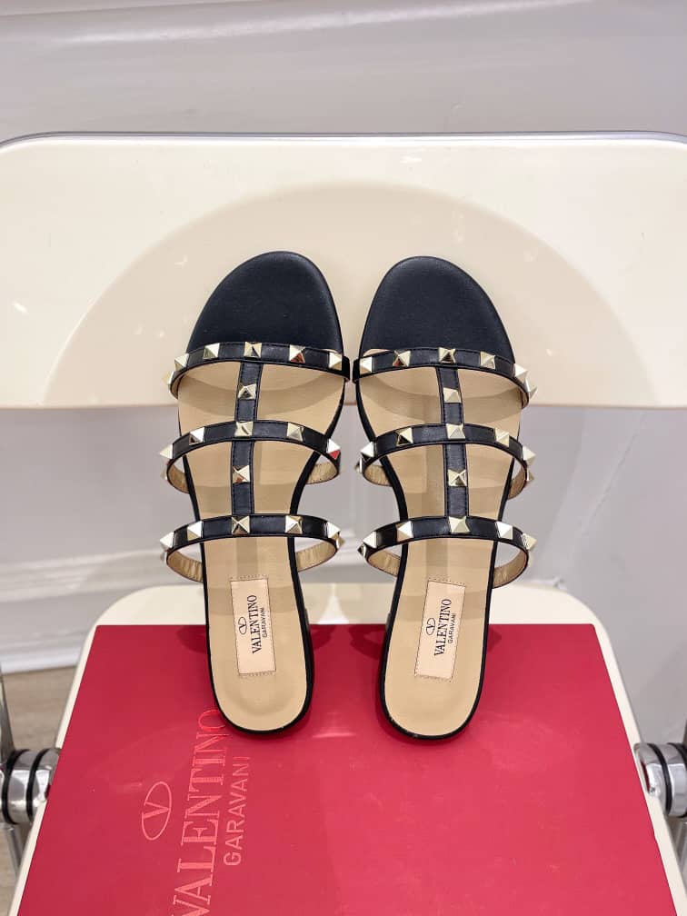 Valentino Garavani Rockstud Flat Slide Sandal 5mm Black 5W2S0C49VOD 0NO - Image 6