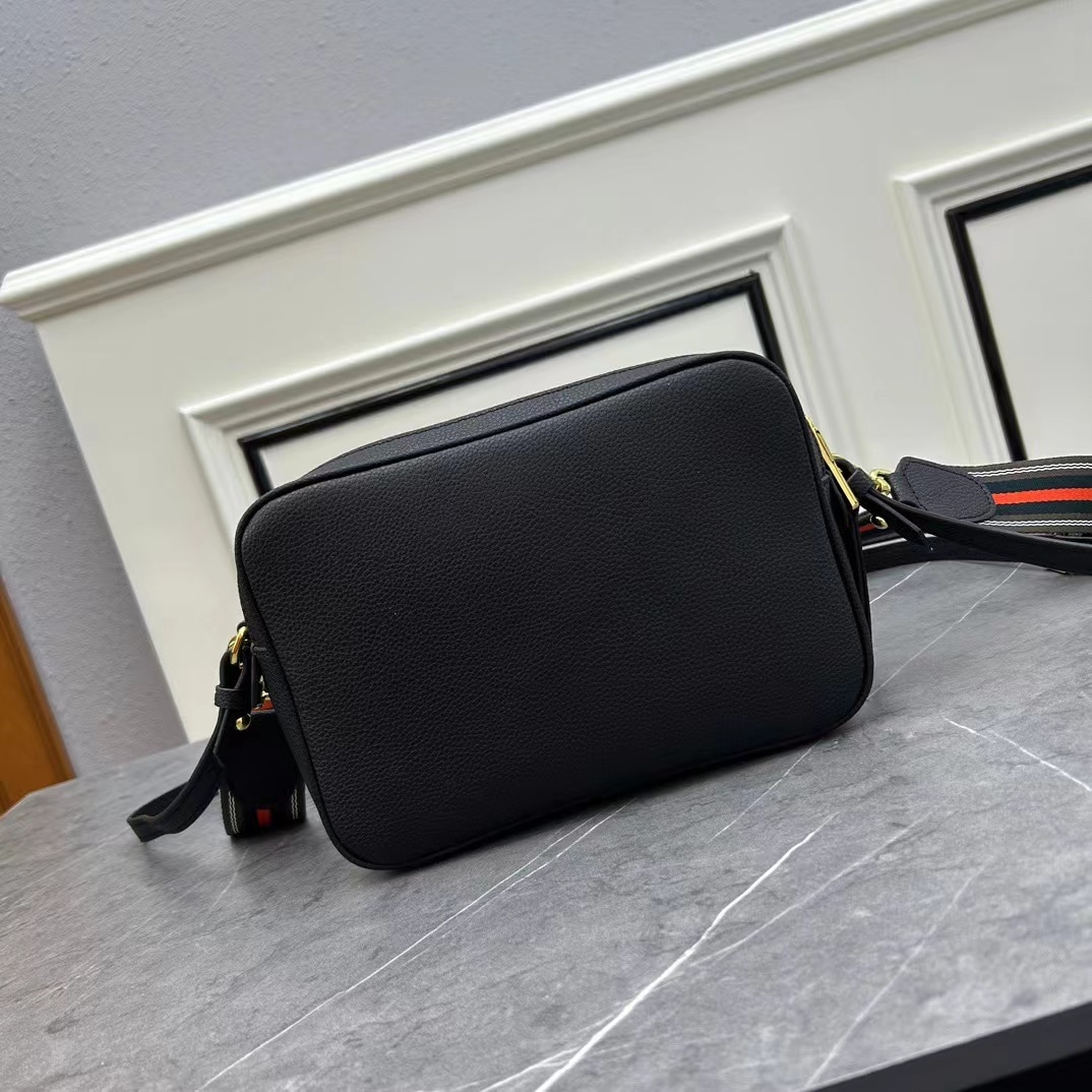 Prada Grained Leather Shoulder Bag 23Cm - Image 3