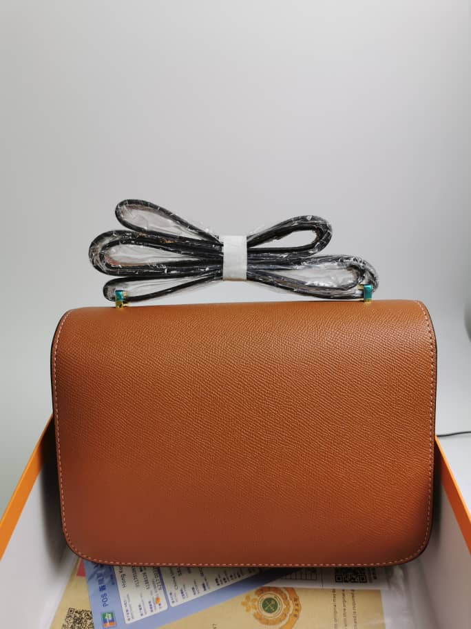 Hermes Constance 24 Togo Gold Tone Hardware Crossbody Bag Brown 24cm - Image 3
