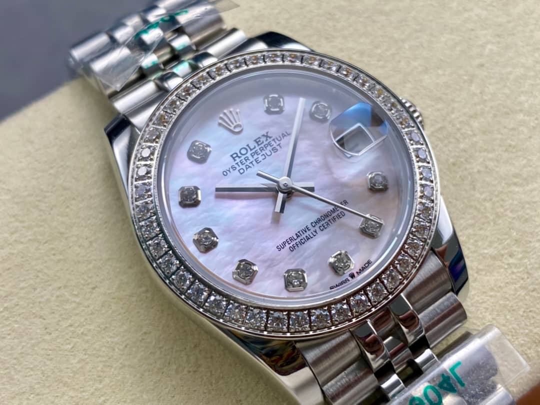 Rolex Lady Datejust 31 Oyster Oystersteel White Gold And Silver 31Mm - Image 2