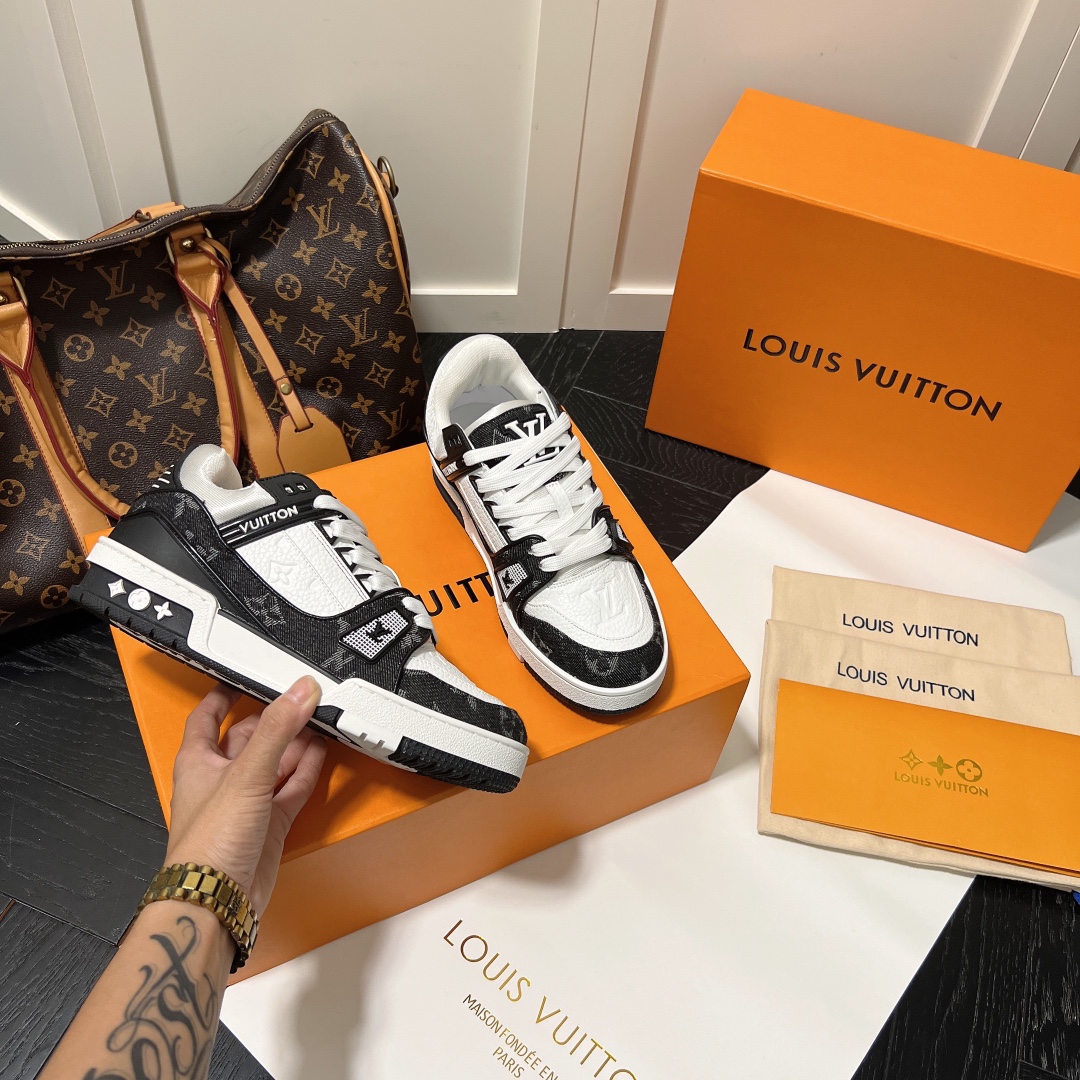 Louis Vuitton Trainer Monogram Denim Sneaker Black And White 1A9Jgb - Image 5