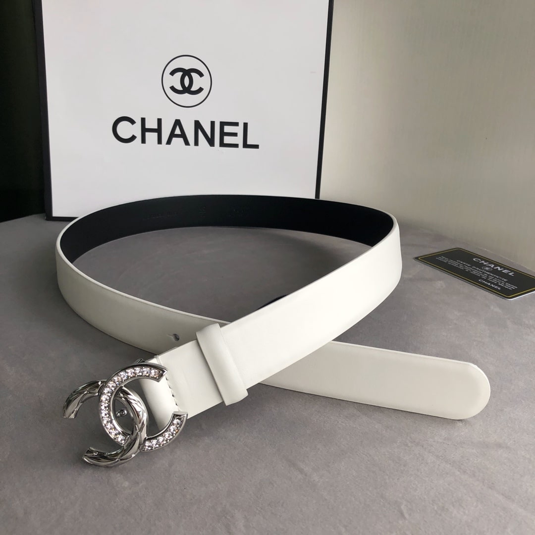 Chanel Crystals Belt Smooth Leather Silver White 30mm - Image 2