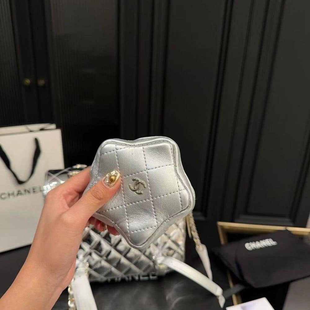 Chanel Star Mini Patent Leather Flap Bag Metallic Silver 23cm - Image 5