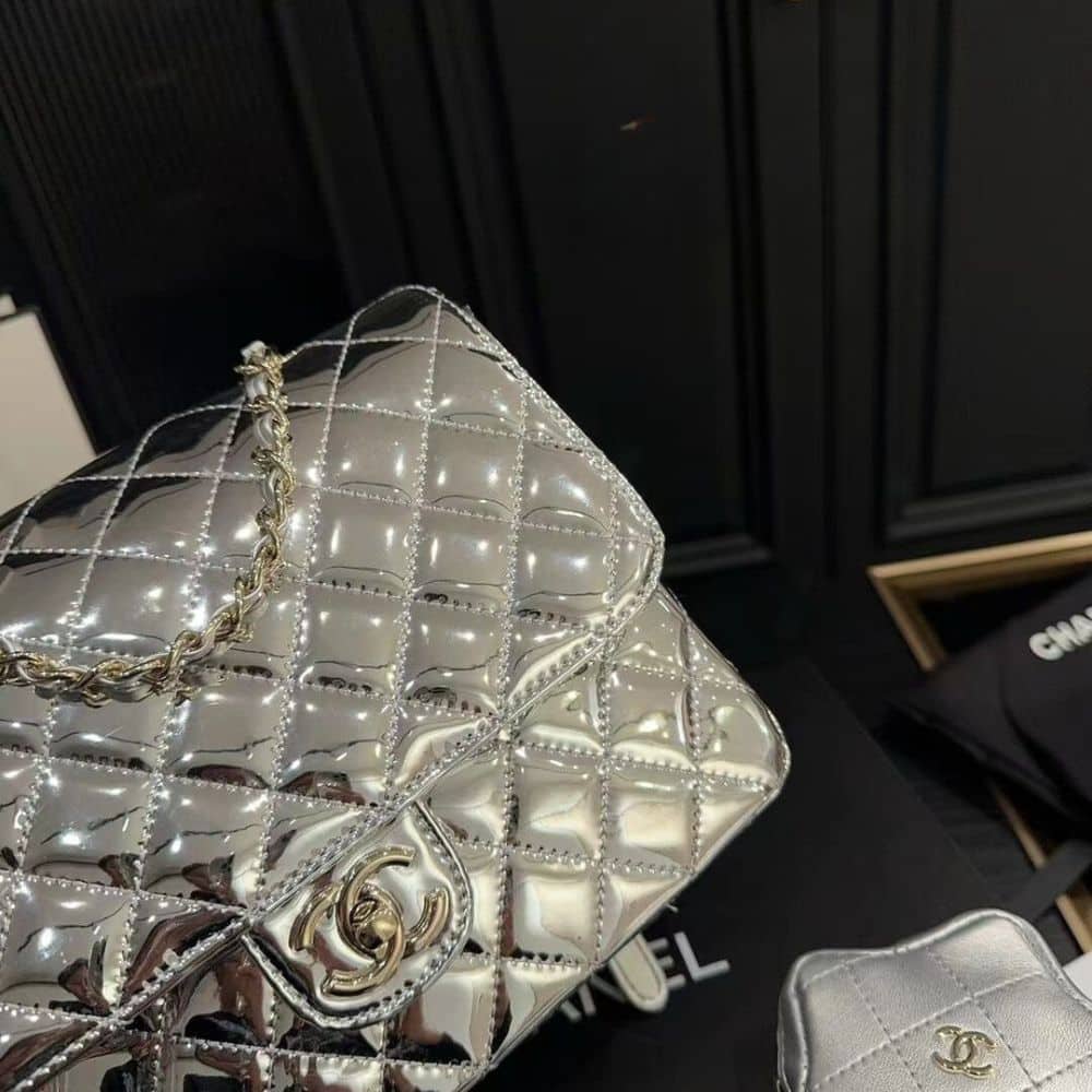Chanel Star Mini Patent Leather Flap Bag Metallic Silver 23cm - Image 4