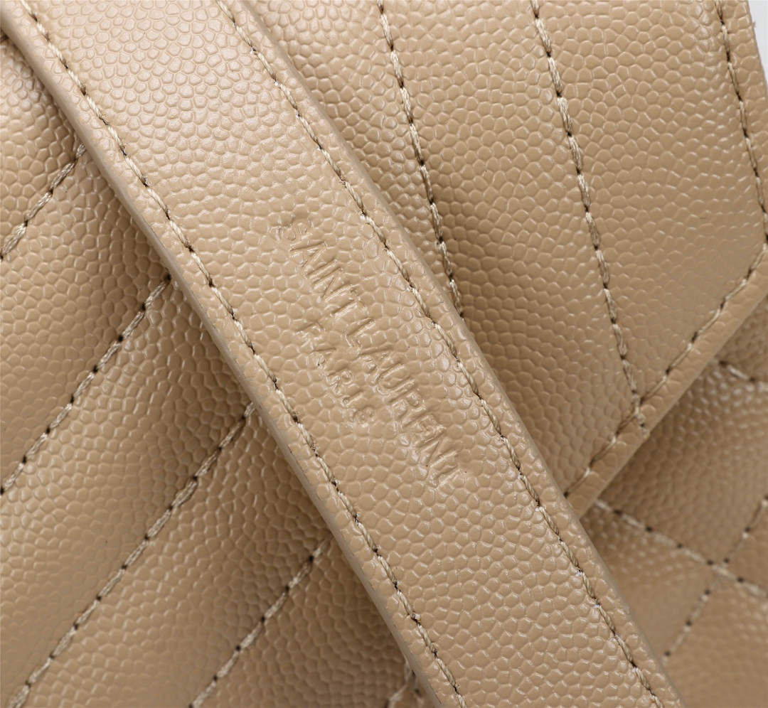 Saint Laurent Envelope Small Quilted Grain De Poudre Embossed Leather Crossbody Bag Beige 21Cm 600195BOW912721 - Image 7