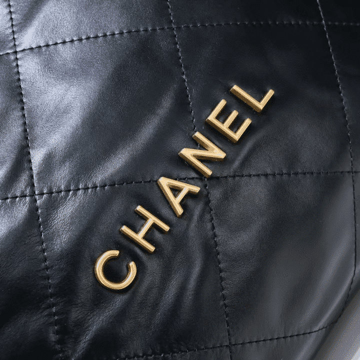 Chanel 22 Large Glossy Leather Hobo Bag Black 42cm AS3261 B19059 94305 - Image 6