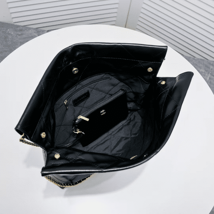 Chanel 22 Large Glossy Leather Hobo Bag Black 42cm AS3261 B19059 94305 - Image 7
