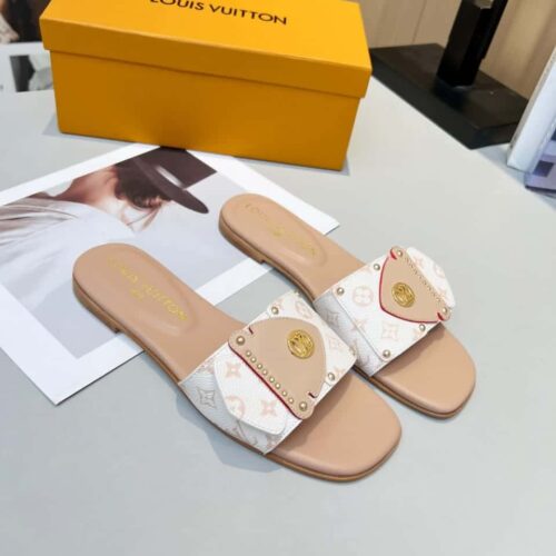 Alternative view of Louis Vuitton LV Frame Monogram Canvas Flat Mule Dune Beige 1Acxii