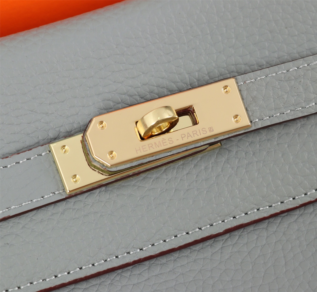 Hermes Kelly Sellier Epsom Gold Hardware Handbag Grey 25Cm - Image 7