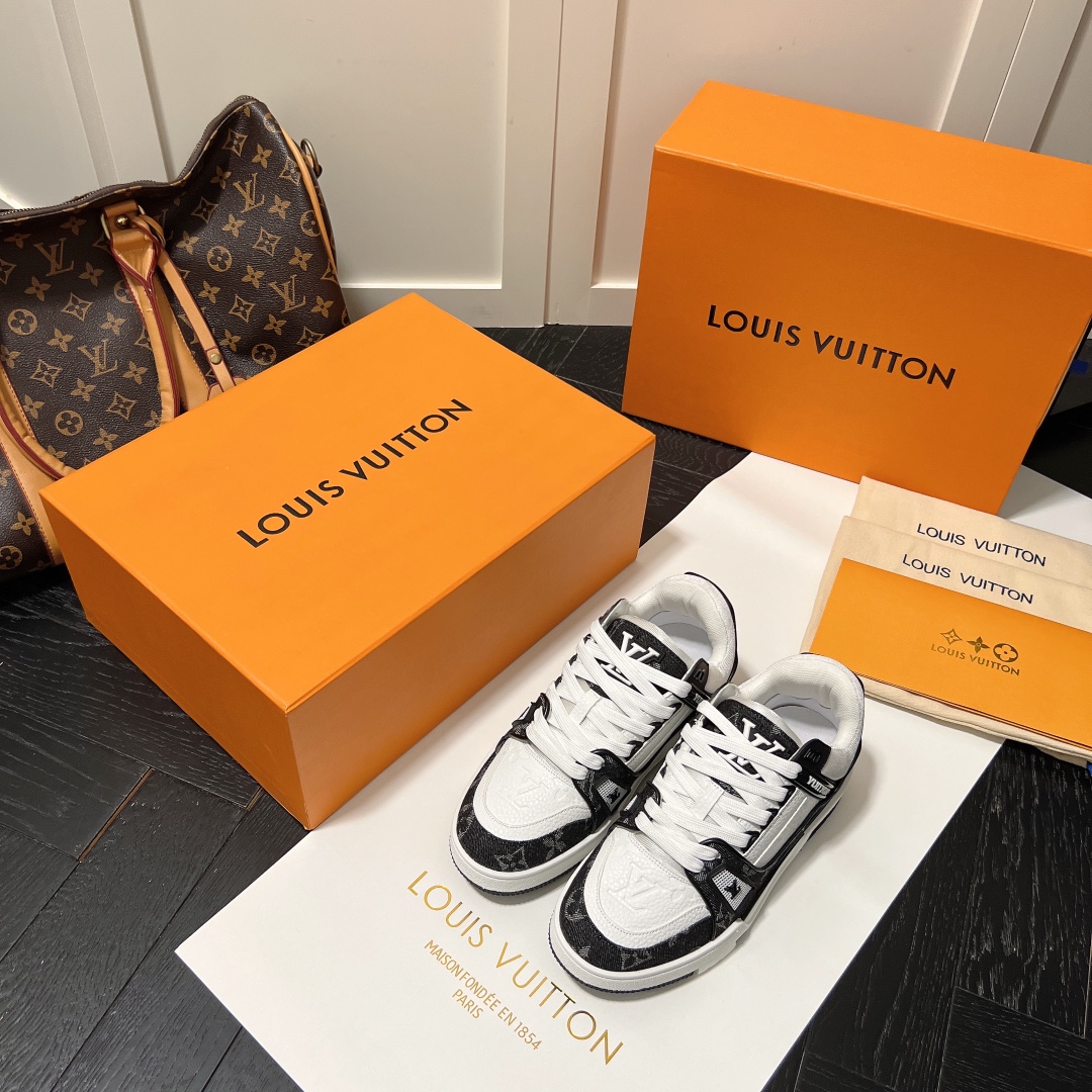 Louis Vuitton Trainer Monogram Denim Sneaker Black And White 1A9Jgb - Image 3