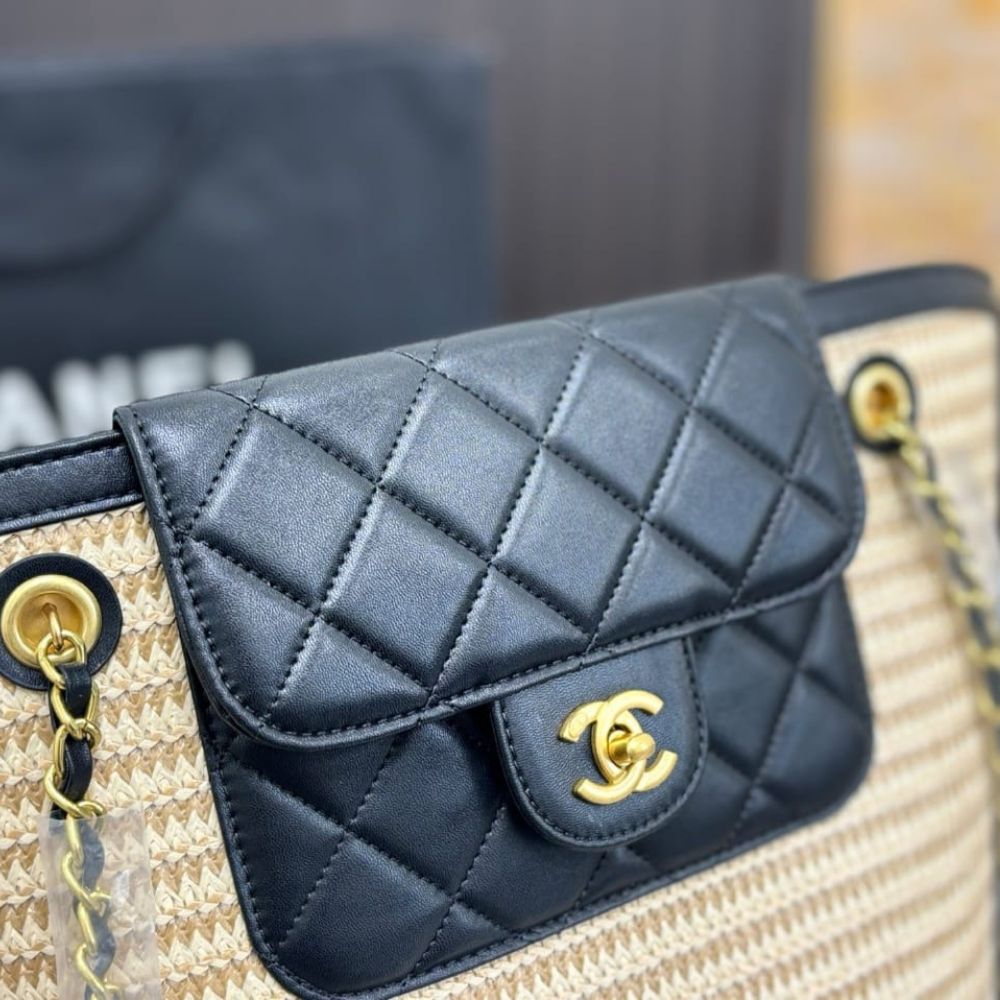Chanel Shopping Bag Small Braided Straw Tote Bag Beige Black 26cm - Image 9