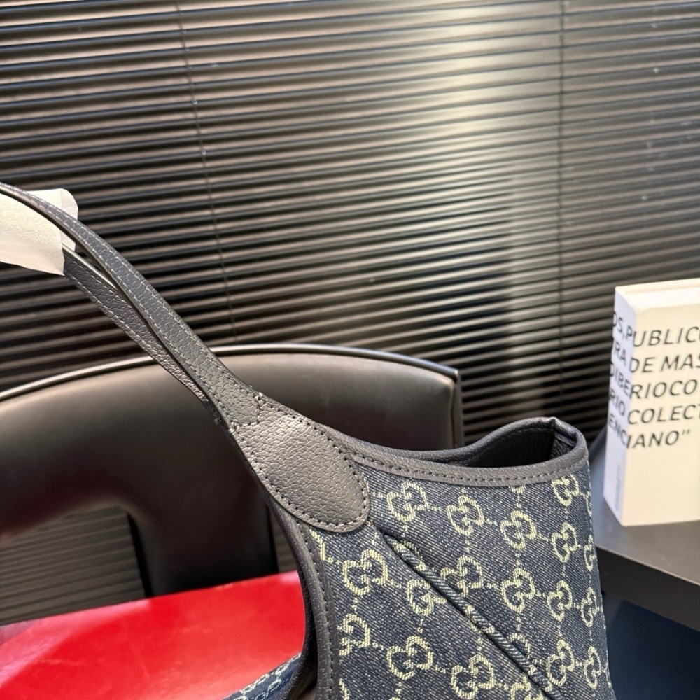 Gucci Mercato Medium GG Canvas Denim Tote Bag Blue 35Cm - Image 7