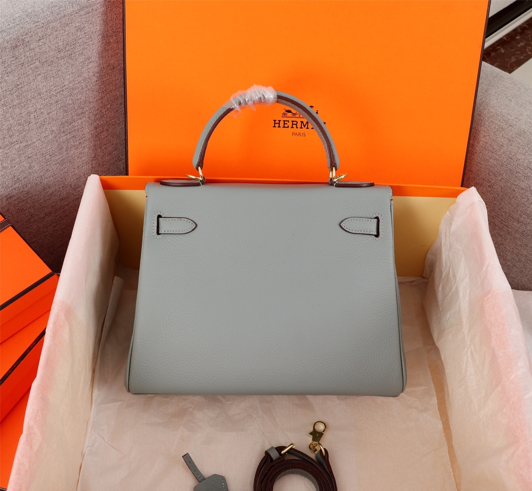 Hermes Kelly Sellier Epsom Gold Hardware Handbag Grey 25Cm - Image 3