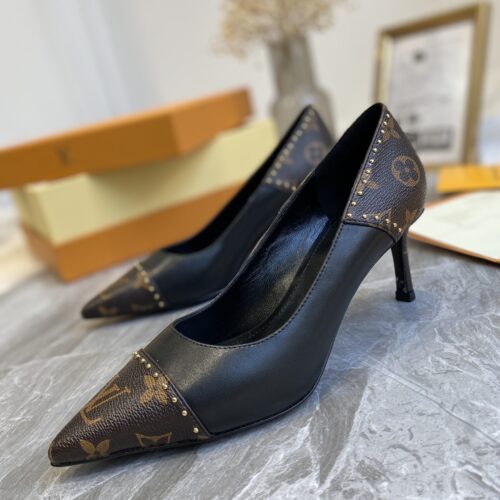 Alternative view of Louis Vuitton Cherie Leather Pump Black 1A8N7C
