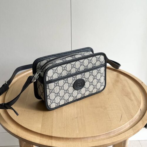 Alternative view of Gucci Gg Shoulder Bag Beige And Black 22Cm 658572 K9Gsn 4075