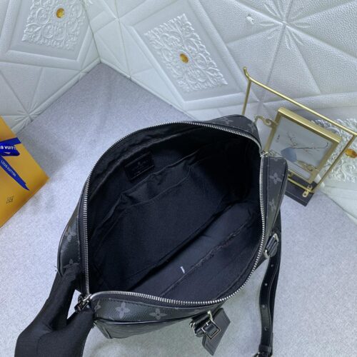 Alternative view of Louis Vuitton Porte Documents Voyage Monogram Eclipse Working Bag Black 37Cm M46457