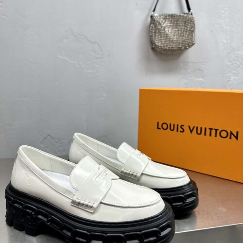 Alternative view of Louis Vuitton Lv Record Loafer White