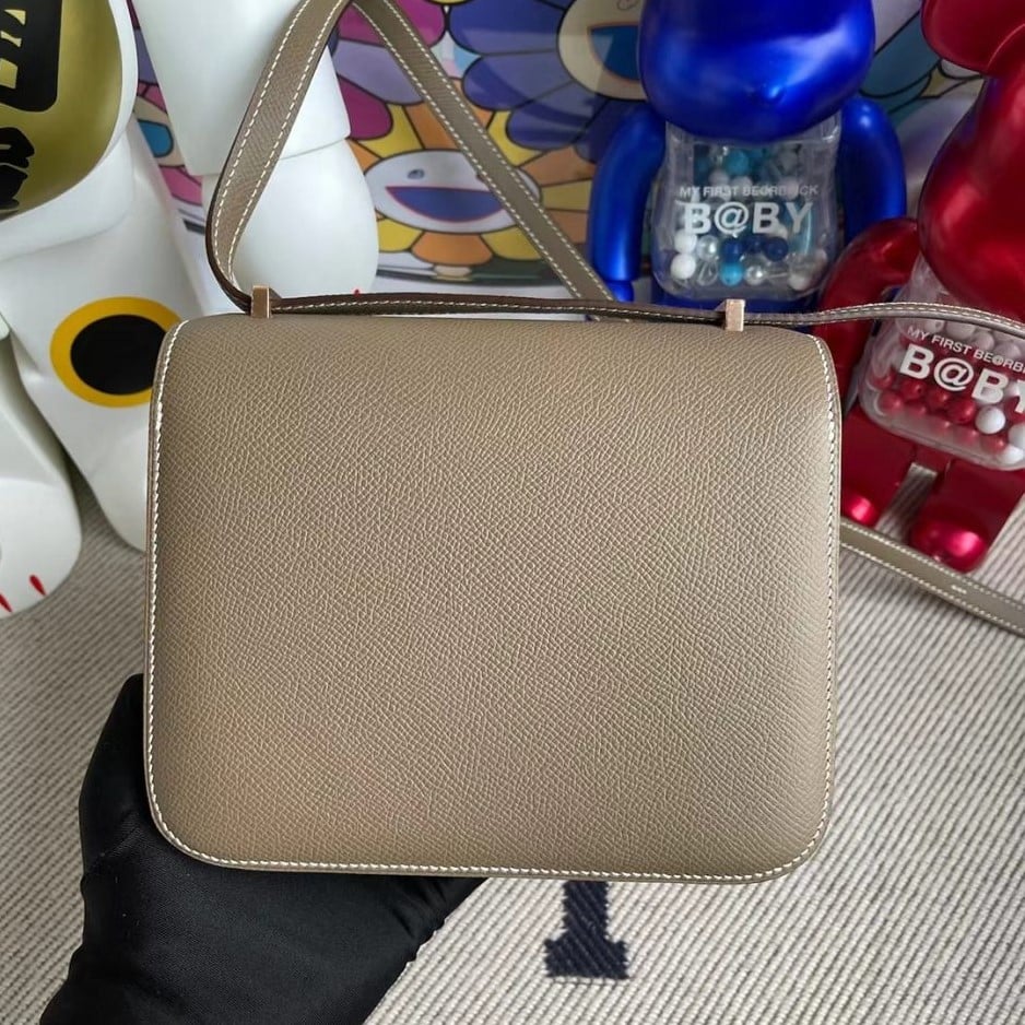 Hermes Constance Epsom Gold-tone Hardware Crossbody Bag Etoupe Rose 18Cm - Image 4