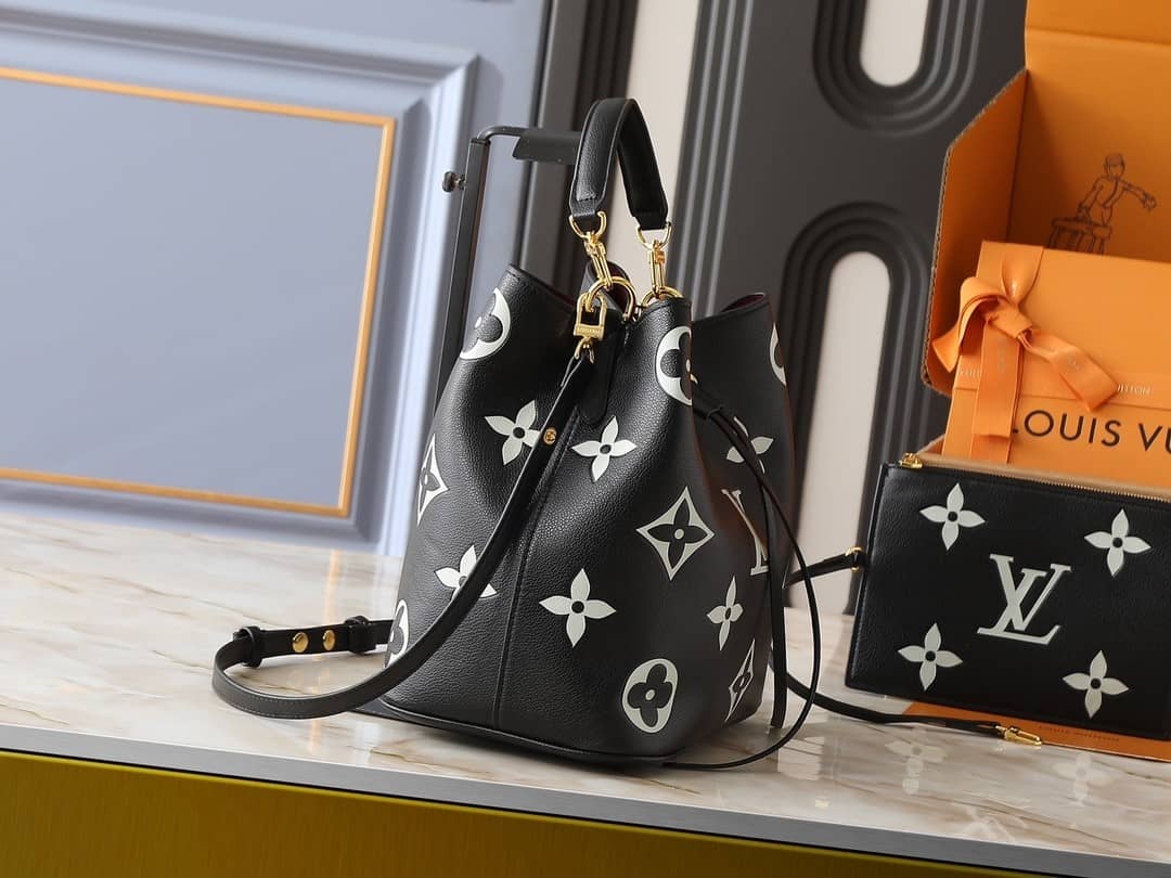 Louis Vuitton Néonoé MM Bicolor Monogram Empreinte Bucket Bag Black White 26cm M45497 - Image 4