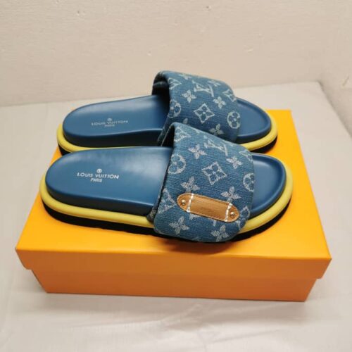 Alternative view of Louis Vuitton Pool Pillow Flat Comfort Monogram Denim Mules Blue 1AGUZP