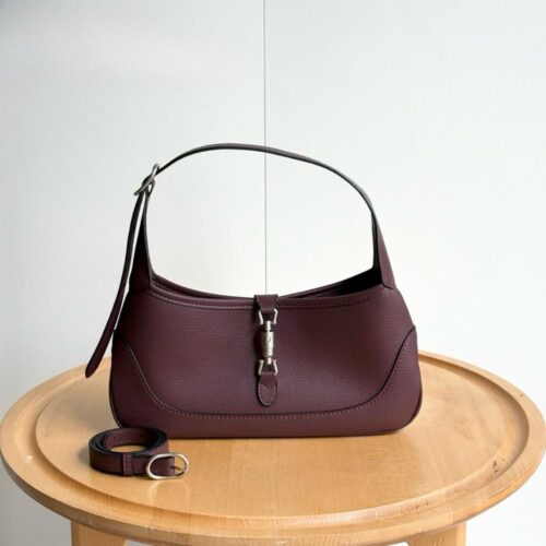 Alternative view of Gucci Jackie Slim Medium Leather Shoulder Bag Rosso Ancora 27Cm