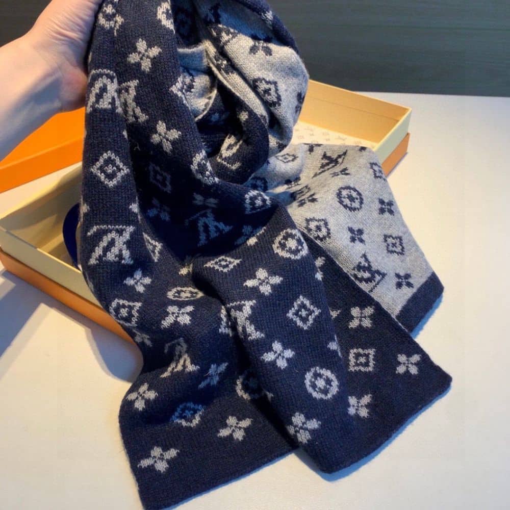 Louis Vuitton Cachecol Monogram Wool Scarf Dark Grey 200Cm - Image 7