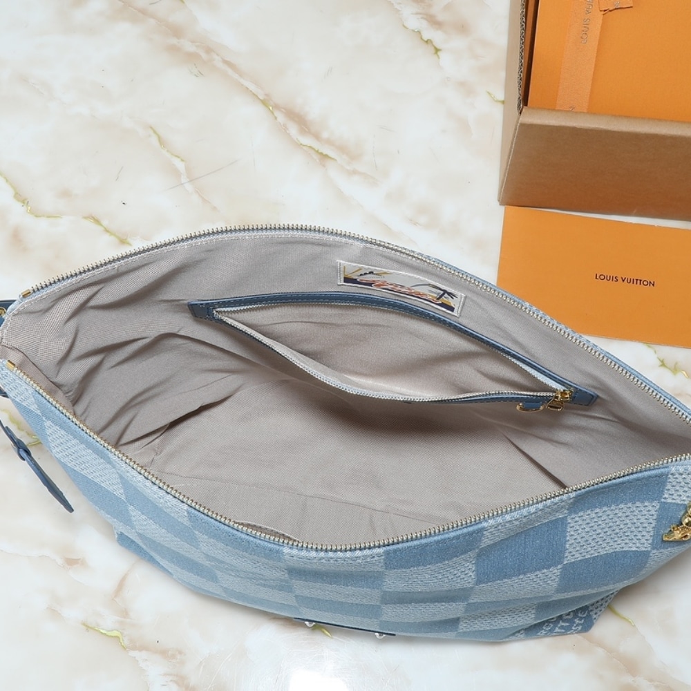 Louis Vuitton Vagabond Damier Denim Hobo Bag Blue 48Cm N00202 - Image 6