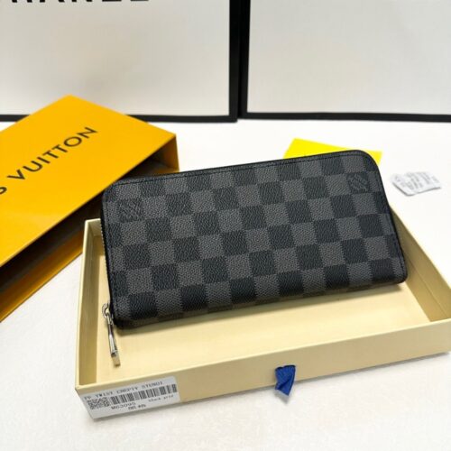 Alternative view of Louis Vuitton Zippy Damier Canvas Wallet Black 20cm N00056