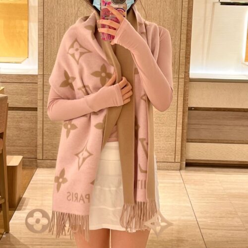 Alternative view of Louis Vuitton Reykjavik Monogram Cashmere Scarf Beige Rose M78908