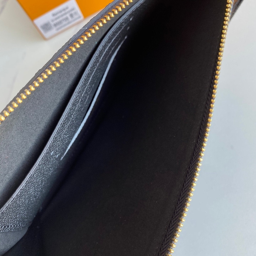 Louis Vuitton Daily Monogram Empreinte Pouch Black 29cm M62937 - Image 5