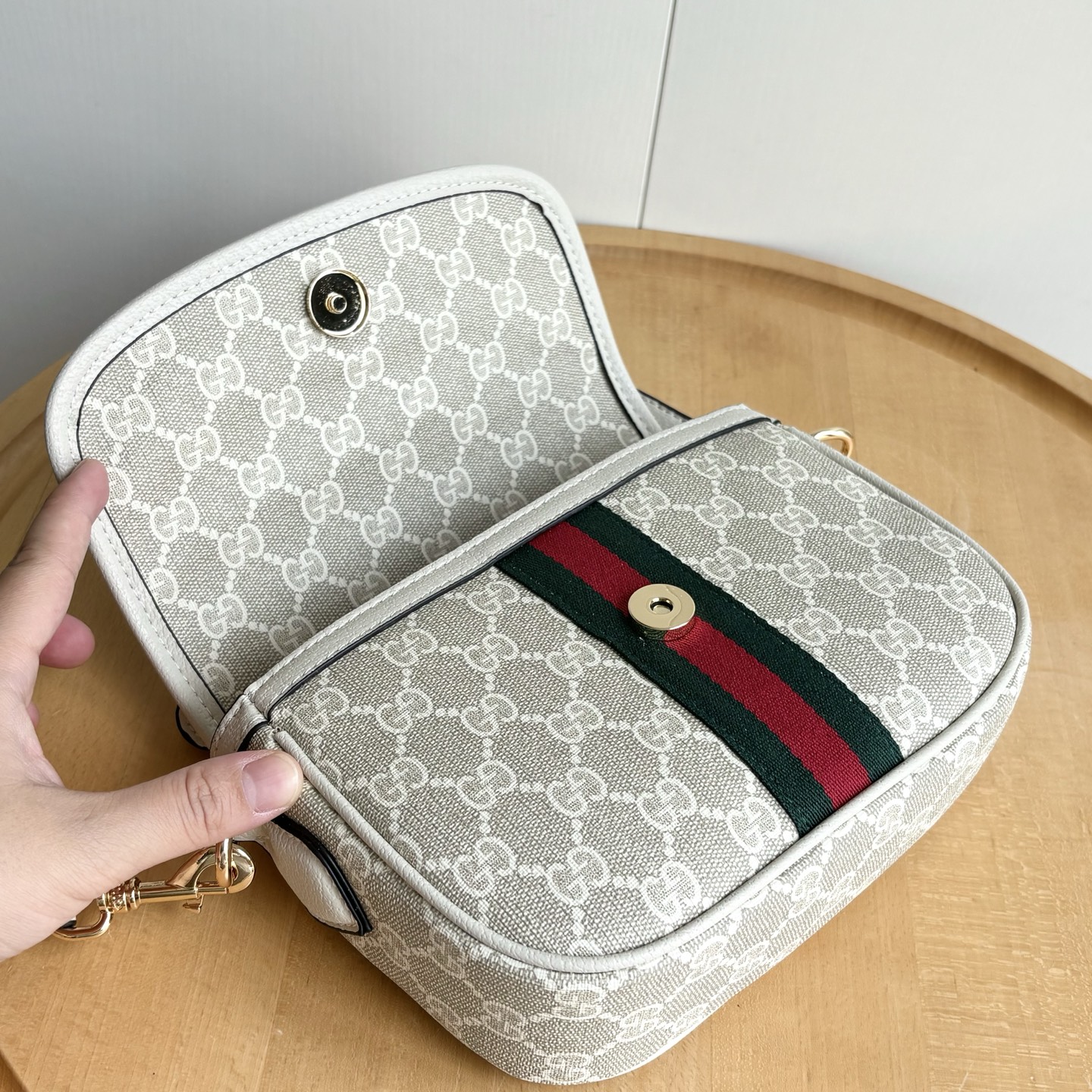 Gucci Ophidia Small GG Monogram Top Handle Bag Beige And White 20Cm 836843 FAE0J 9643 - Image 6
