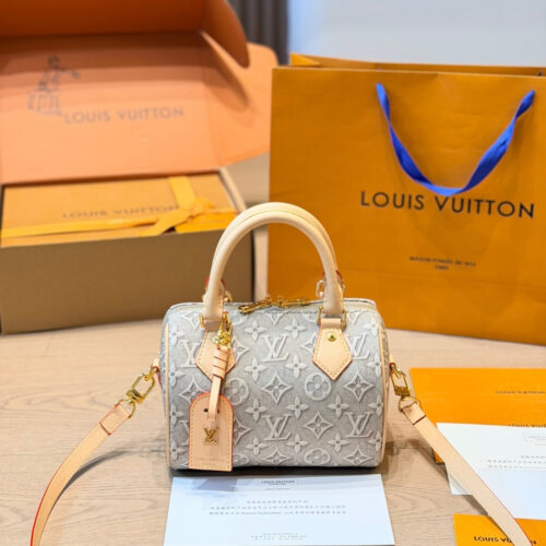 Alternative view of Louis Vuitton Speedy Bandoulière 20 Monogram Emblème Handbag Grey 20cm