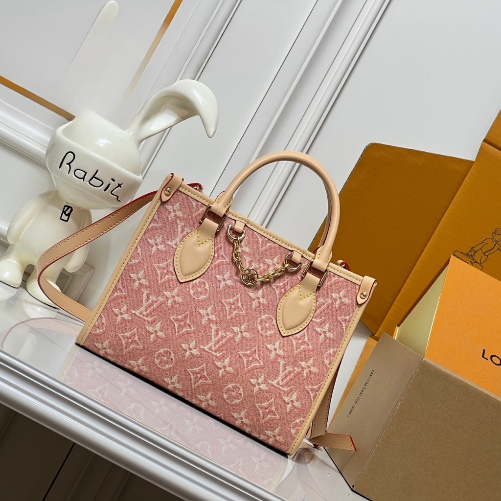 Louis Vuitton OnTheGo PM Monogram Emblème Handbag Pink 25cm - Image 2