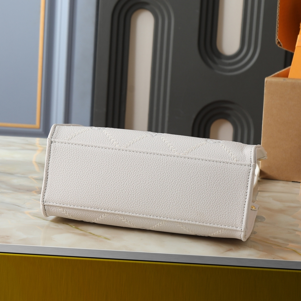 Louis Vuitton Onthego PM Monogram Empreinte Couture Handbag Ivory 25cm - Image 4