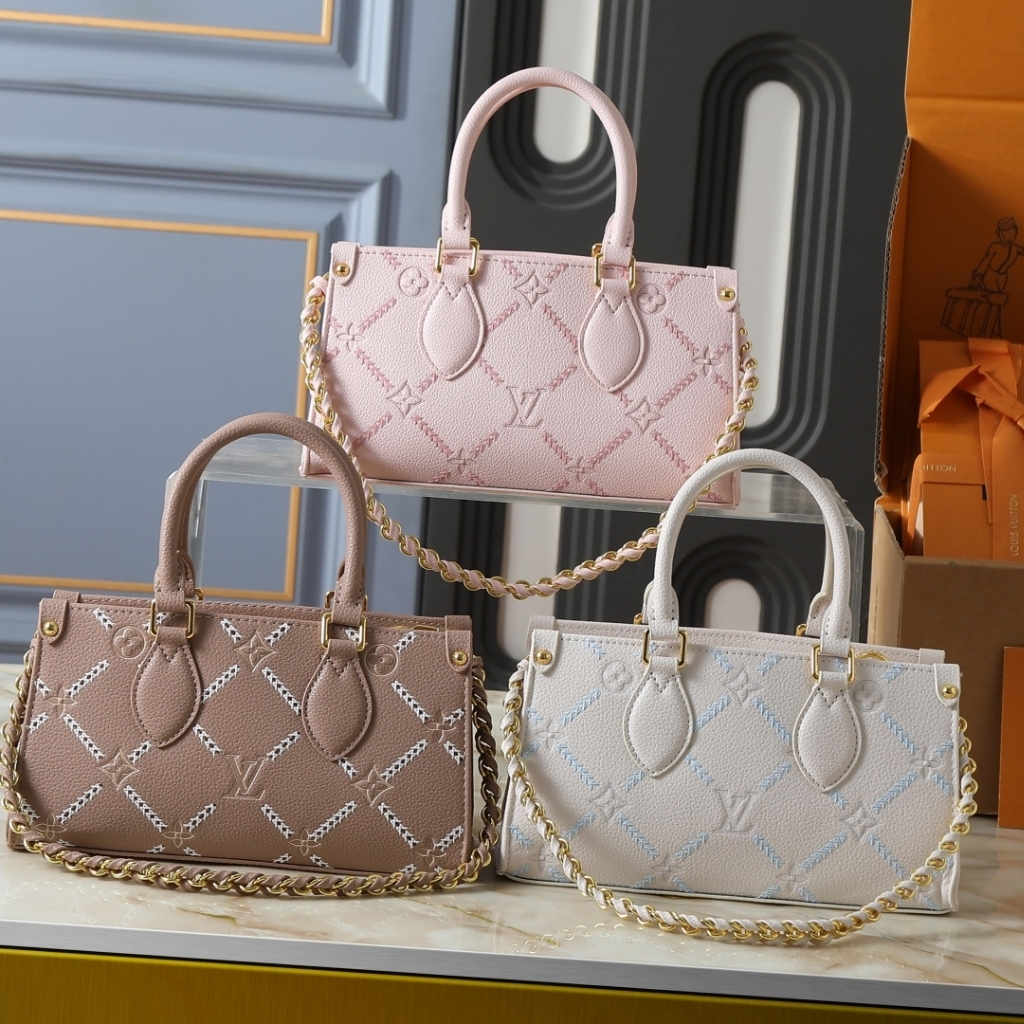 Louis Vuitton Onthego East West Monogram Empreint Couturee Handbag Ivory 25cm M29487 - Image 7