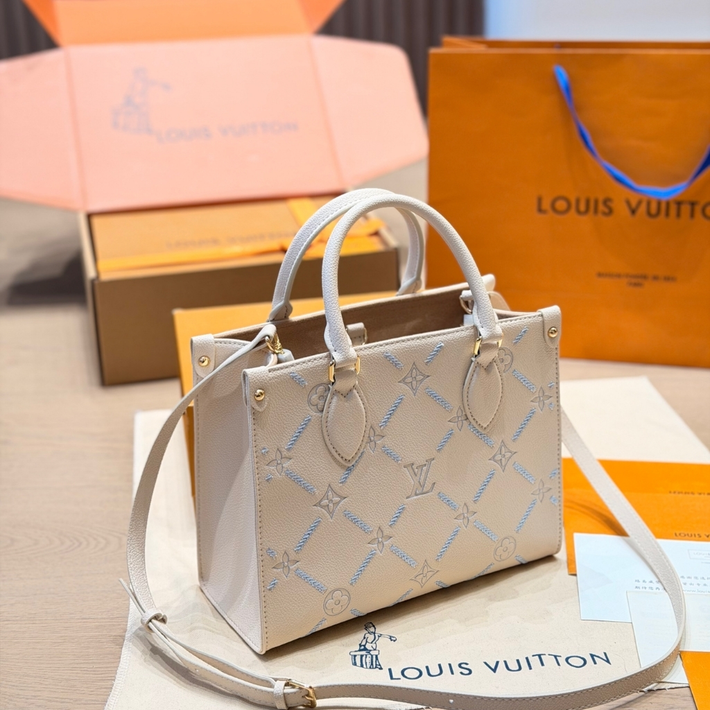 Louis Vuitton Onthego PM Monogram Empreint Couturee Handbag Ivory 25cm - Image 3