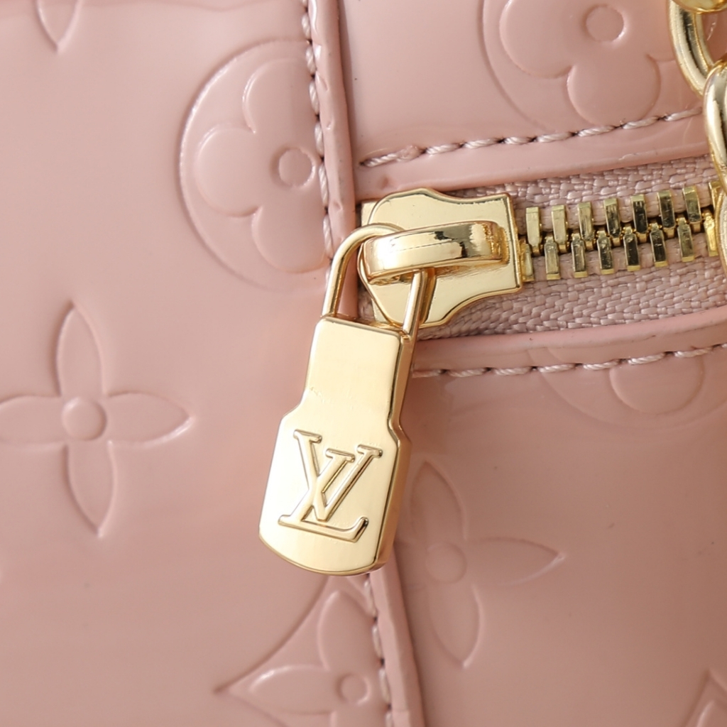 Louis Vuitton Vanity Chain Pouch Monogram Empreint Handbag Light Pink 19cm - Image 8