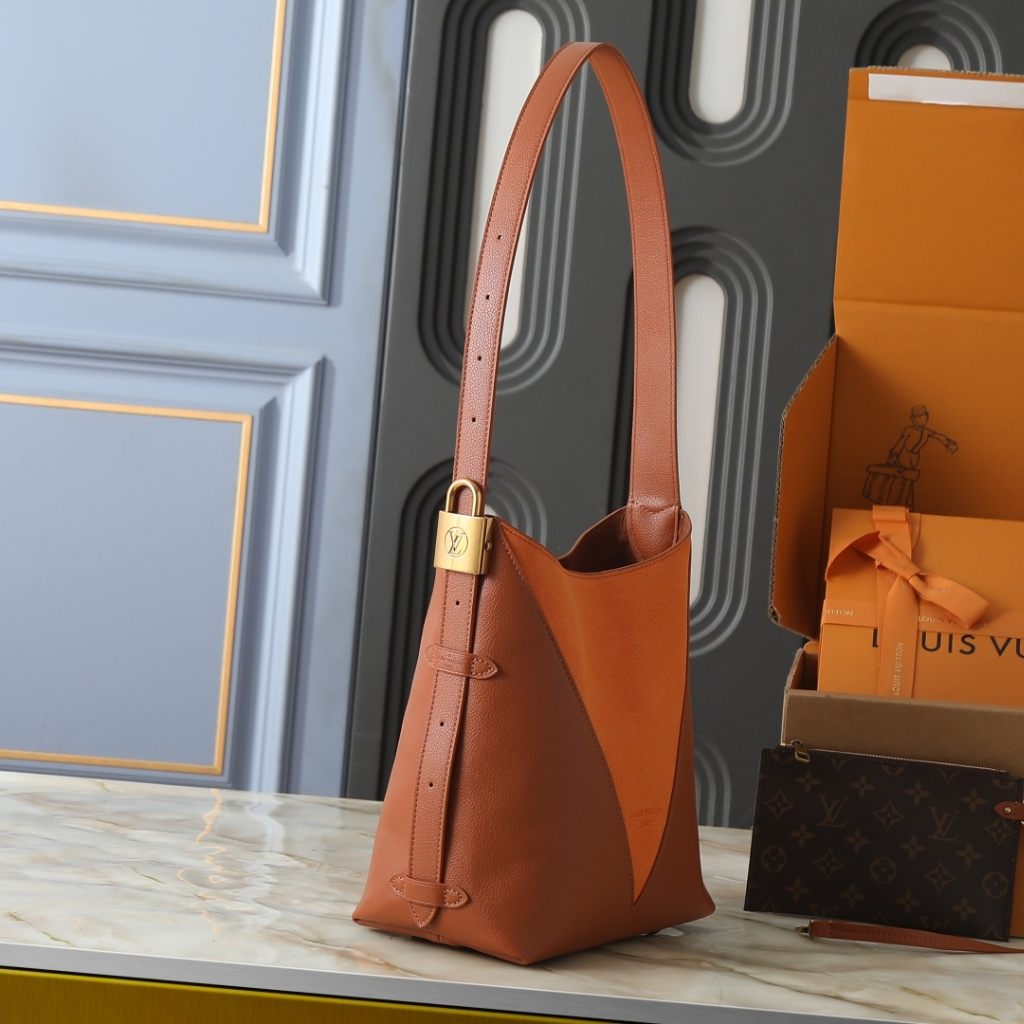 Louis Vuitton Low Key Hobo MM Grained And Suede Hobo Bag Cognac 28cm M29156 - Image 3